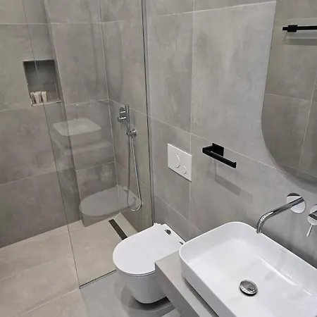 Отель Rei 3*