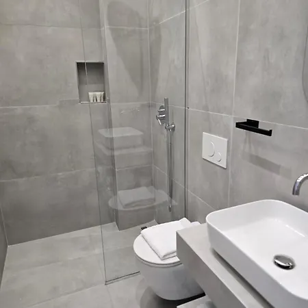 Отель Rei 3*